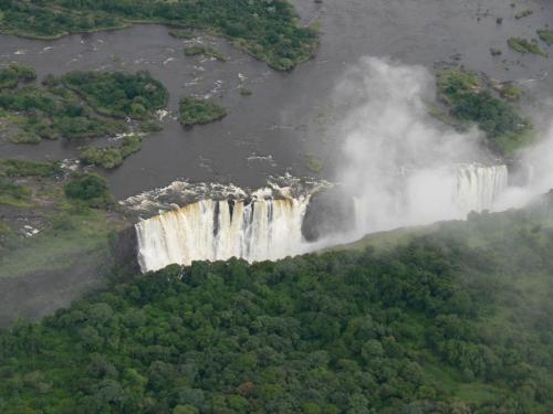 Victoria-Falls-Zimbabwe-Namibie-leden-2009-P1140272