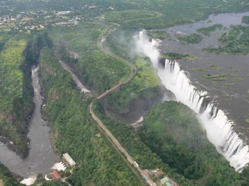 Victoria-Falls-Zimbabwe-Namibie-leden-2009-P1140287